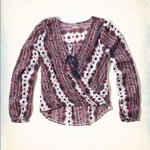 ❌ SOLD ❌ Hollister Wrap Boho Tassel Blouse